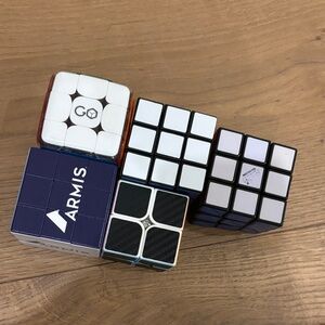 Puzzle Cube Set - Black and White
